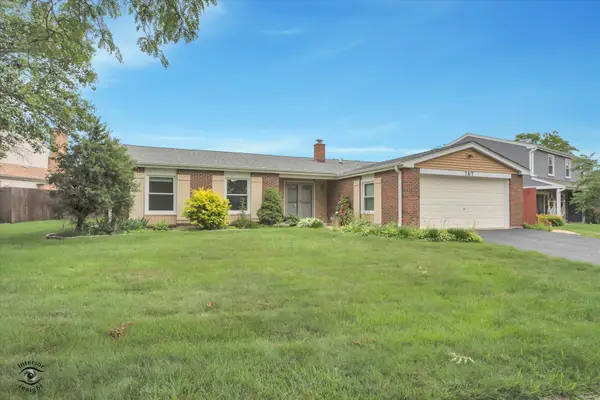 767 Oakwood Drive, Westmont, IL 60559