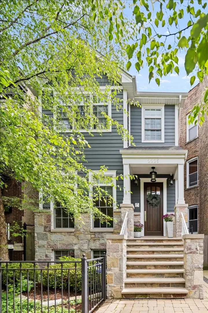 2225 W School Street, Chicago, IL 60618 - #1