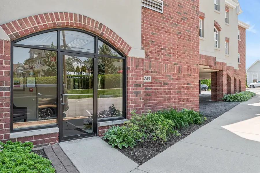 245 Burlington Avenue #203, Clarendon Hills, IL 60514 - #2
