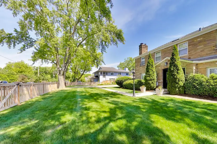 427 Green Bay Road, Highland Park, IL 60035 - #2