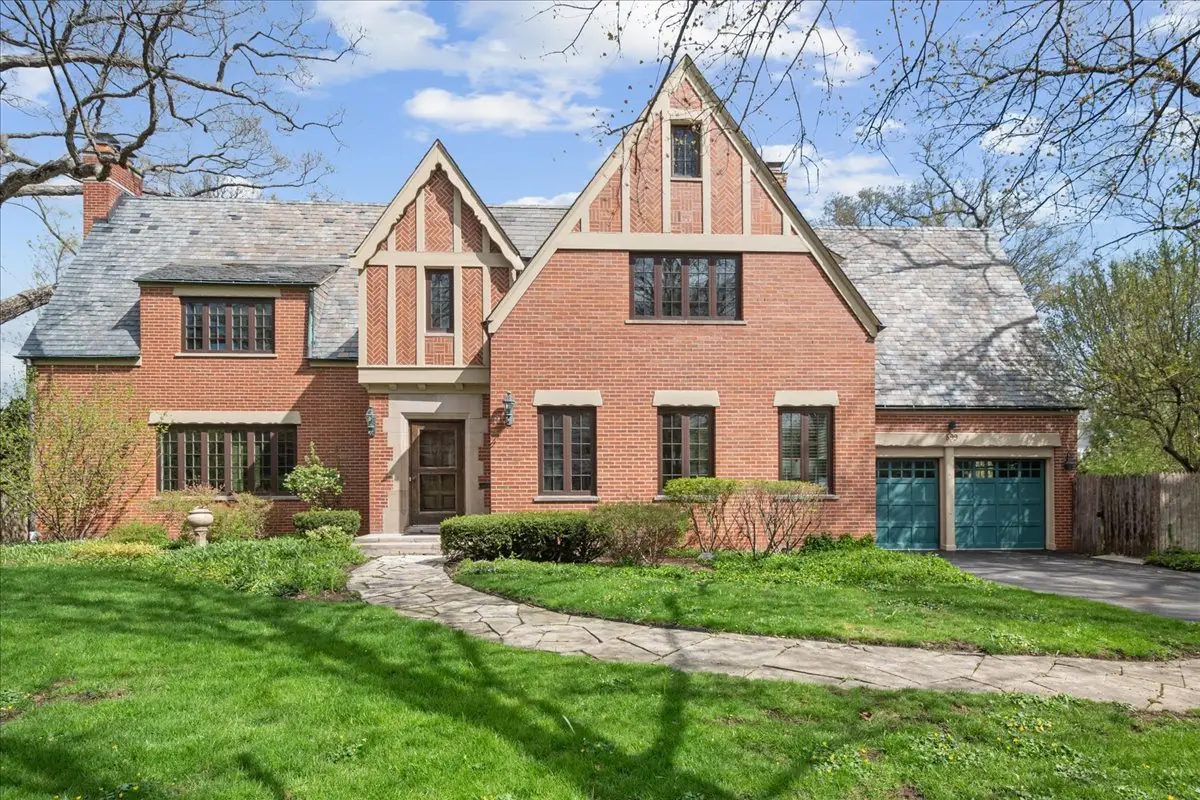 599 Woodlawn Avenue, Glencoe, IL 60022 - #1