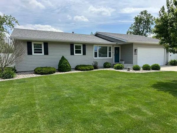 530 N Van Buren Avenue, Bradley, IL 60915