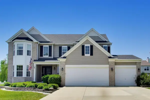 17060 Auburn Ridge Drive, Lockport, IL 60441