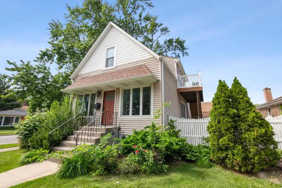3858 W 99th Street, Evergreen Park, IL 60805 - #2