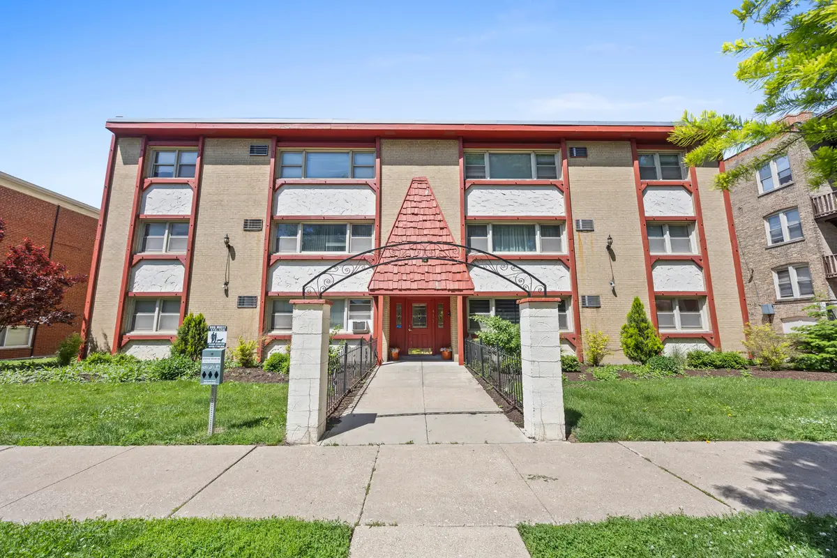 415 S Lombard Avenue #304, Oak Park, IL 60302 - #1