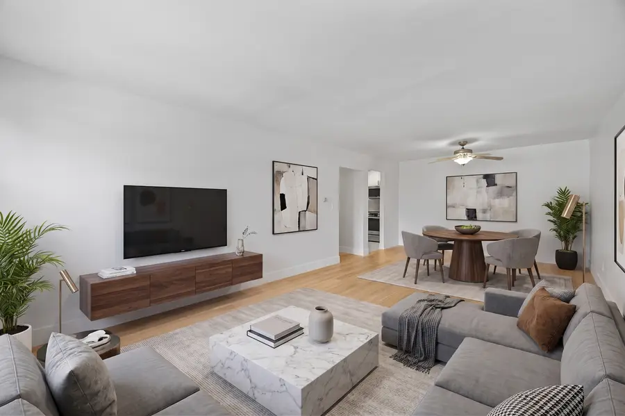 415 S Lombard Avenue #304, Oak Park, IL 60302 - #2