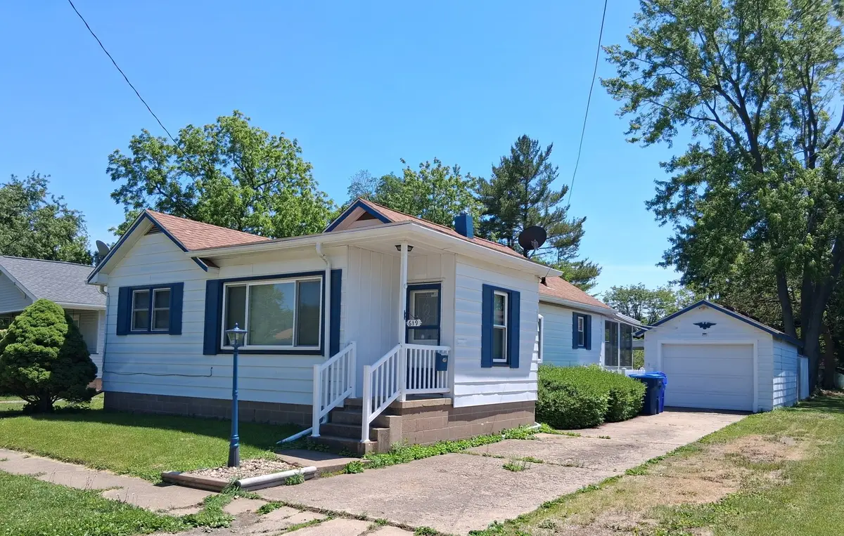 619 Dewey Avenue, Kewanee, IL 61443 - #1