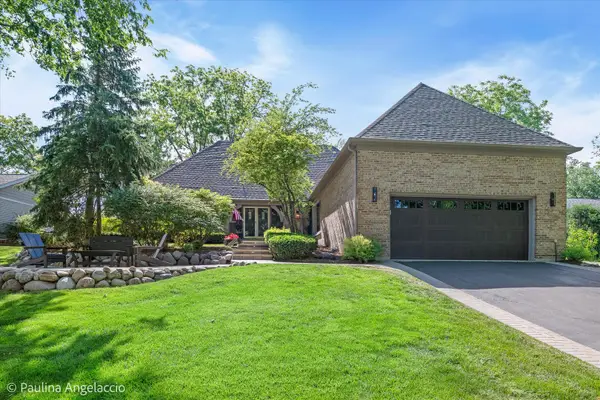 120 Hilltop Avenue, Barrington, IL 60010