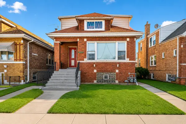 2649 N 74th Avenue, Elmwood Park, IL 60707