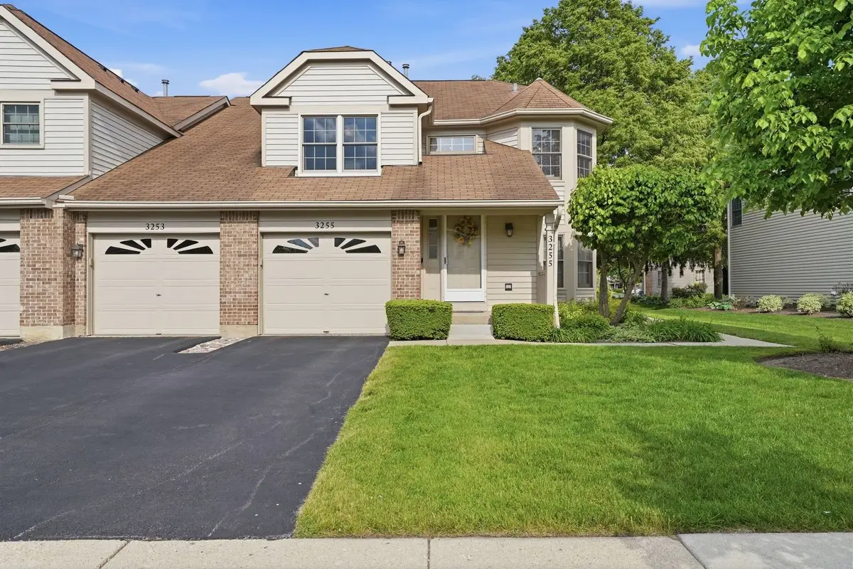 3255 N Daniels Court, Arlington Heights, IL 60004 - #1