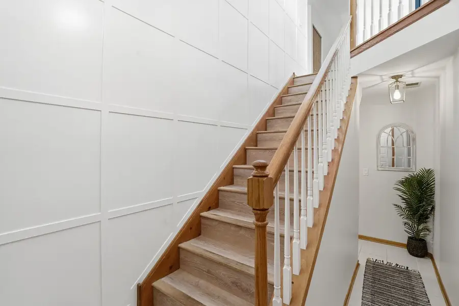 3255 N Daniels Court, Arlington Heights, IL 60004 - #2