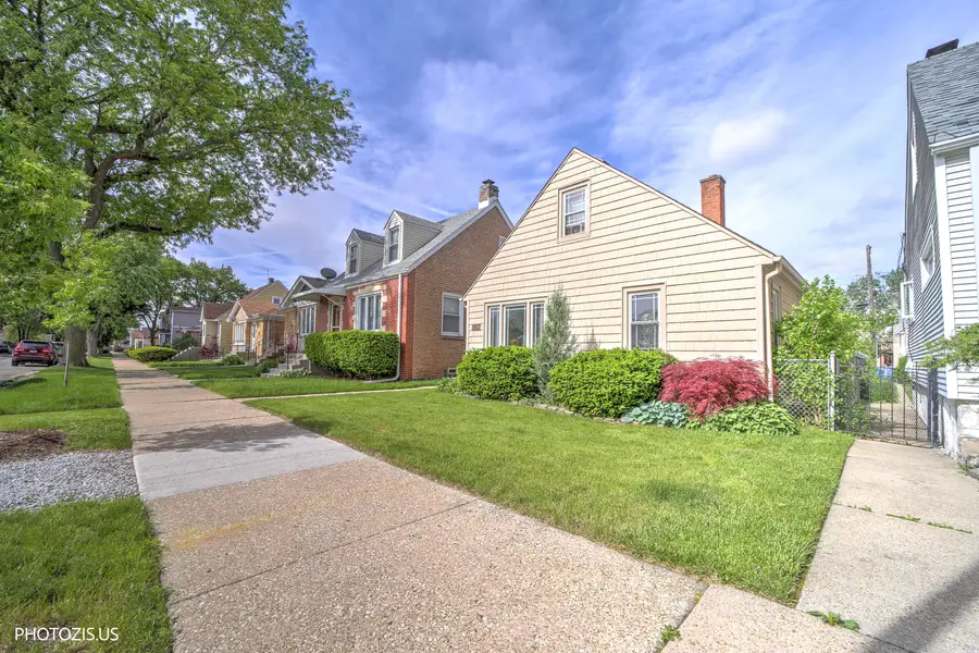 3330 N Orange Avenue, Chicago, IL 60634 - #2
