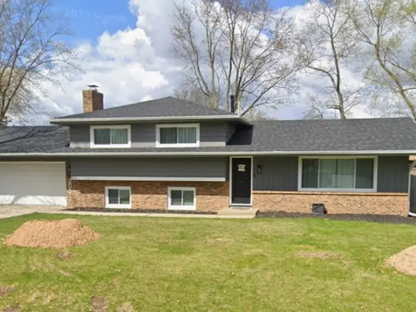 2051 Bryn Mawr Drive, Aurora, IL 60506