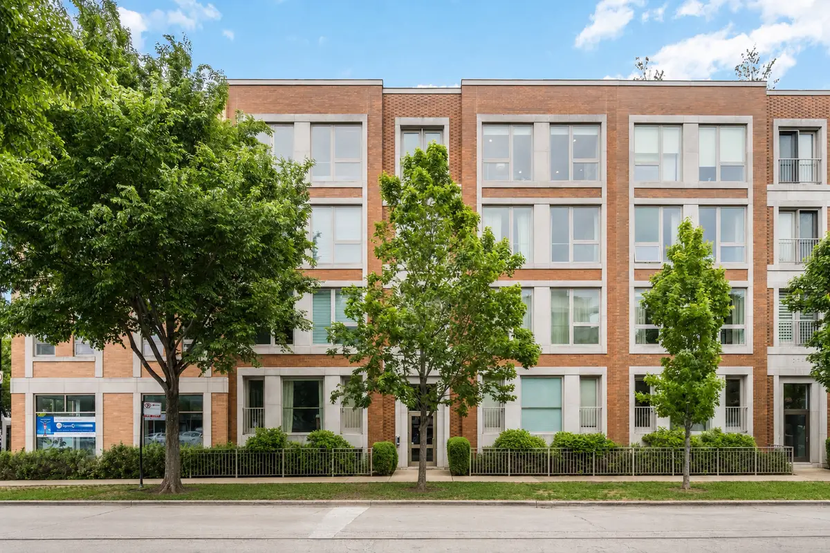 2755 N Lakewood Avenue #4S, Chicago, IL 60614 - #1
