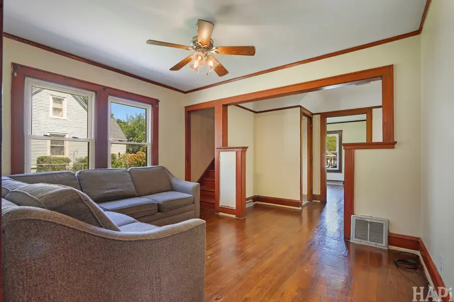 825 N Ash Street, Waukegan, IL 60085 - #3