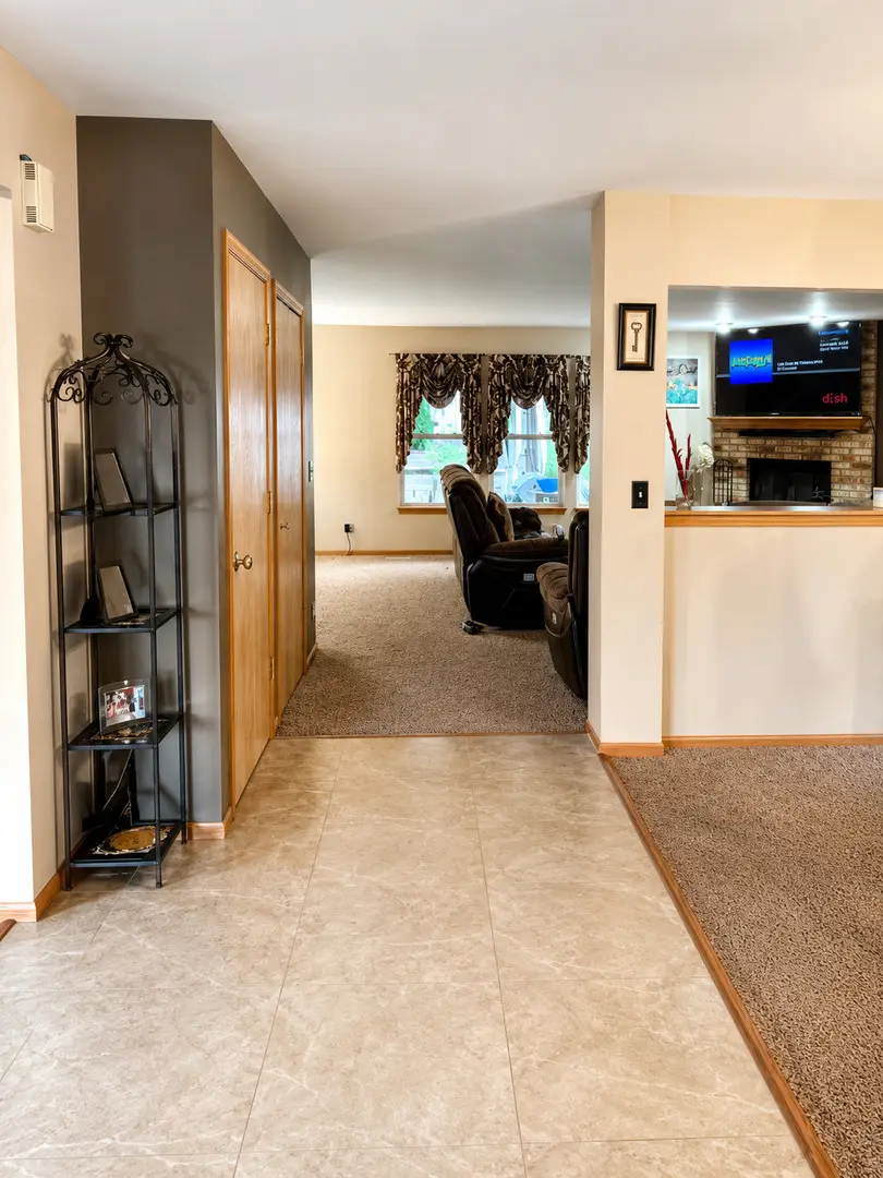 720 Ridge Drive, Marengo, IL 60152 - #2