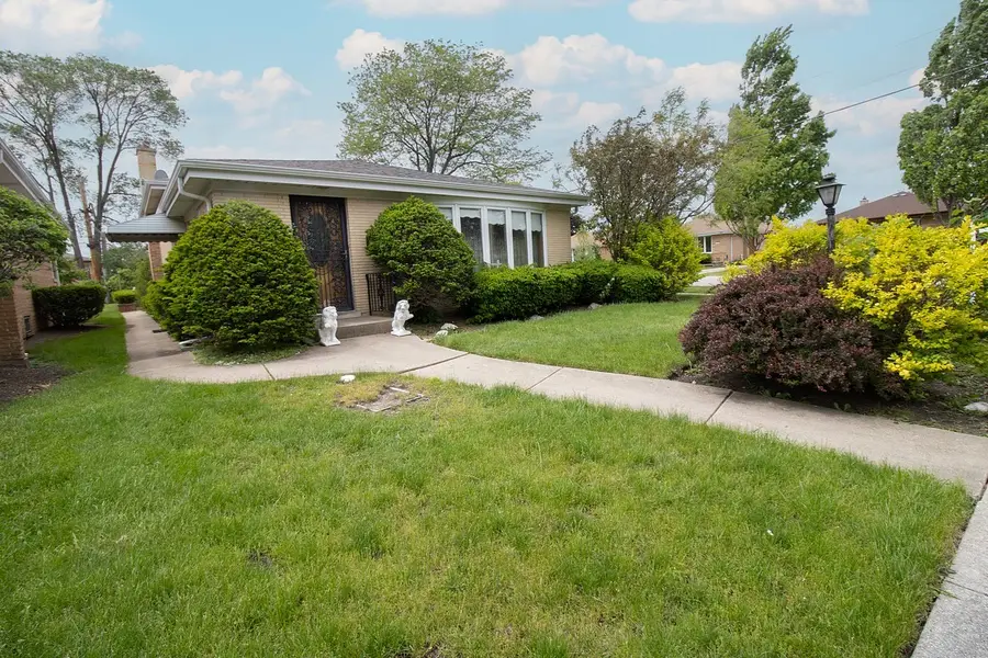8662 N Merrill Street, Niles, IL 60714 - #3