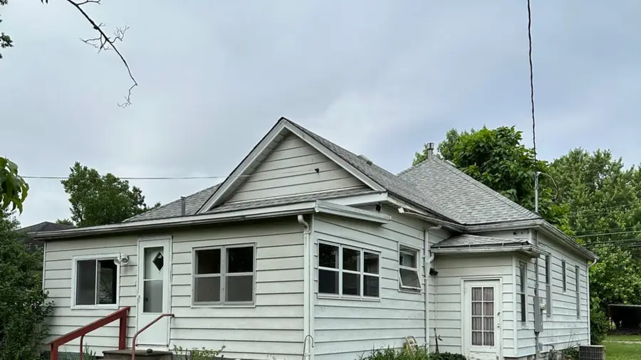 554 North Division Street, Du Quoin No 1, IL 62832 - #3