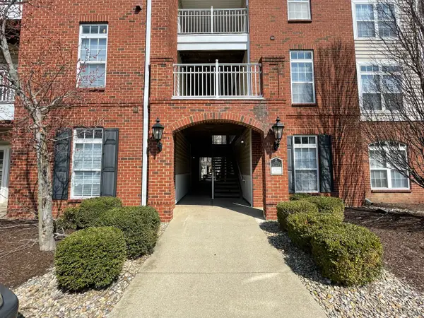 1901 N Lincoln Avenue #104, Urbana, IL 61801