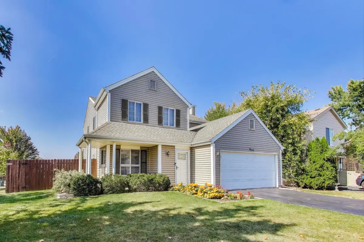 7044 Yorkshire Drive, Woodridge, IL 60517 - #1