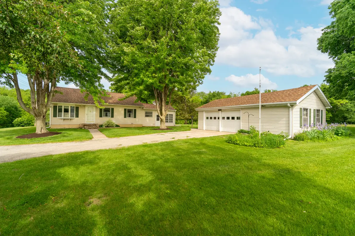 698 N 2853rd Road, Utica, IL 61301 - #1