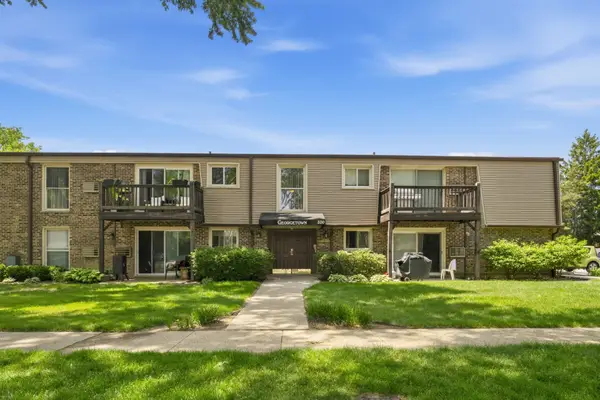 330 N Carter Street #103, Palatine, IL 60067