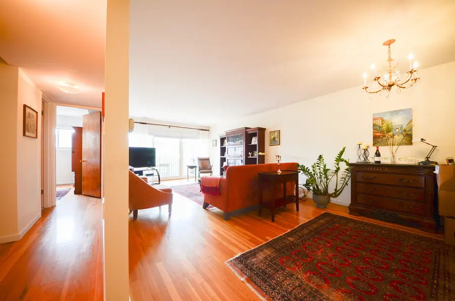 4718 Russett Lane #104, Skokie, IL 60076 - #3