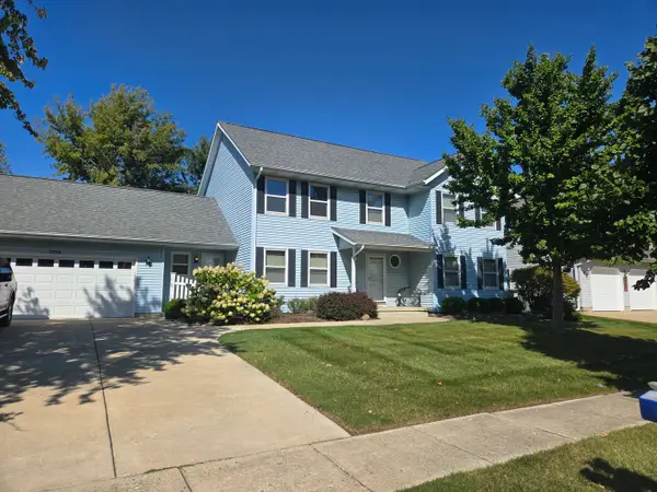 5114 W Malibu Court, McHenry, IL 60050