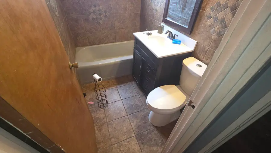 15409 Dobson Avenue, Dolton, IL 60419 - #3