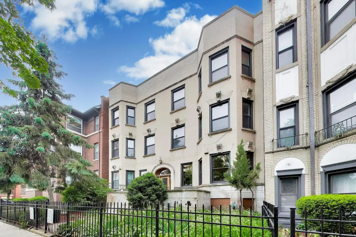 3808 N Pine Grove Avenue #1N, Chicago, IL 60613 - #1
