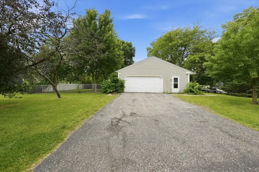 324 Boulder Hill Pass, Oswego, IL 60543 - #2