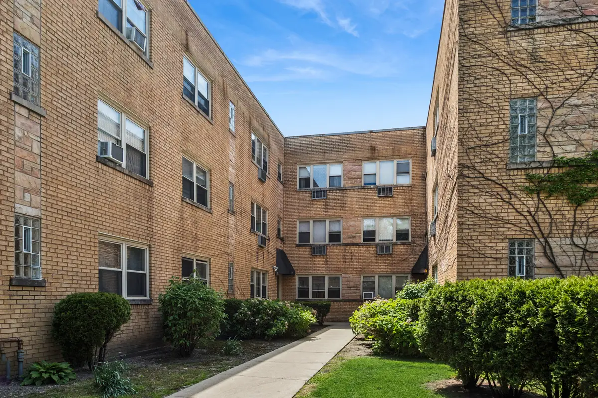 1711 W Estes Avenue #1S, Chicago, IL 60626 - #1