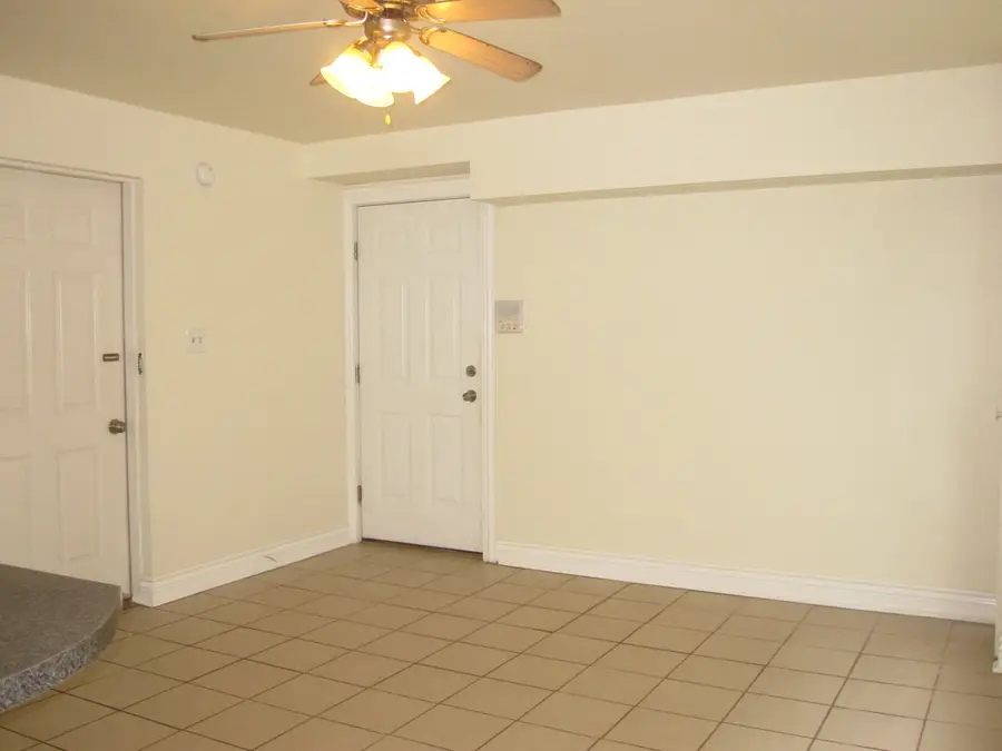7517 W Fullerton Avenue #GS, Elmwood Park, IL 60707 - #3
