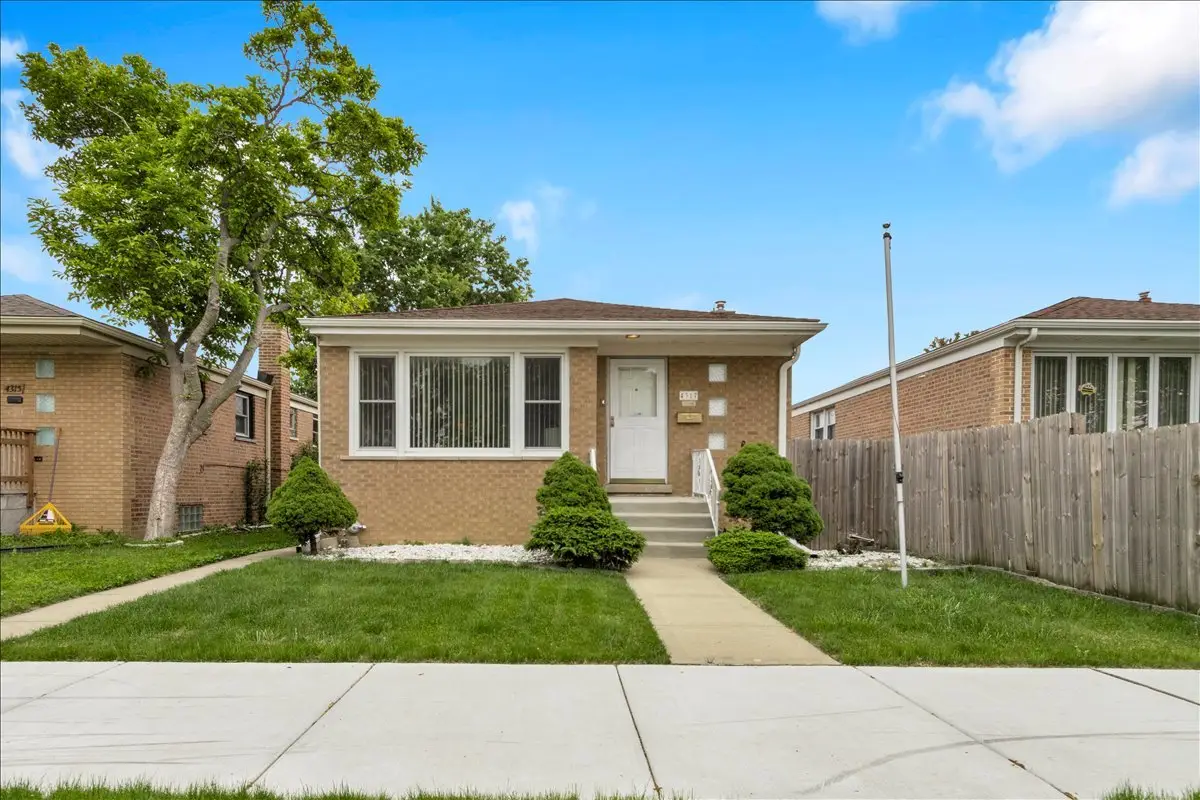 4317 S Keating Avenue, Chicago, IL 60632 - #1