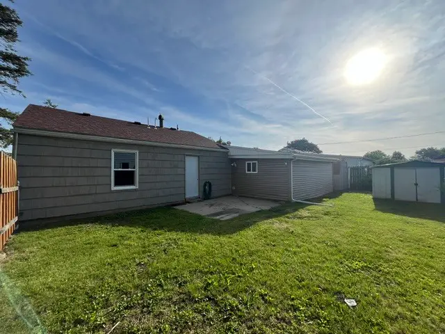 401 E College Street, Kewanee, IL 61443 - #3