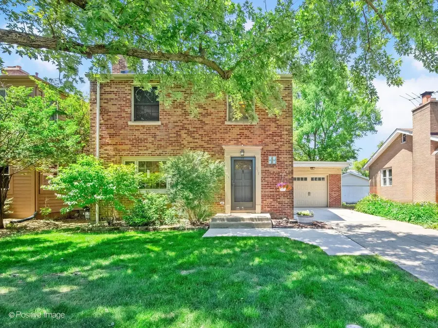 812 S Madison Avenue, La Grange, IL 60525 - #2