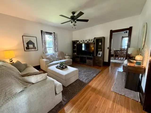 109 4th Avenue, Mendota, IL 61342 - #3