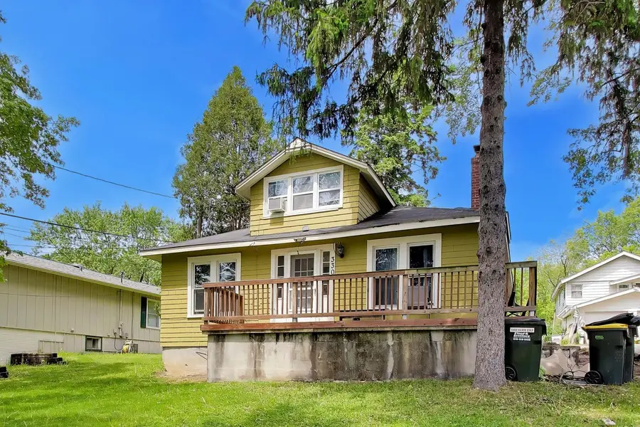 330 Park Avenue, Cary, IL 60013 - #2