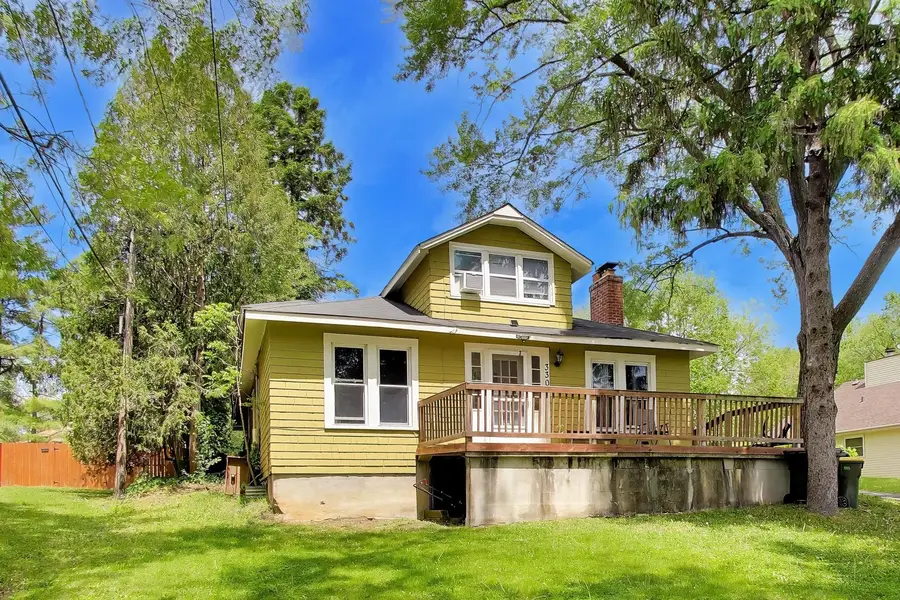 330 Park Avenue, Cary, IL 60013 - #3
