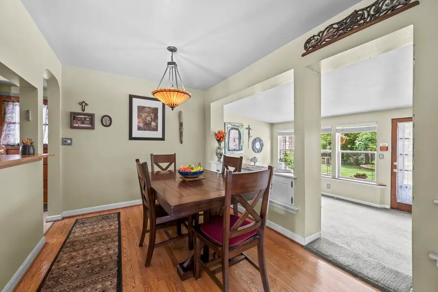215 N Lincoln Lane, Arlington Heights, IL 60004 - #3