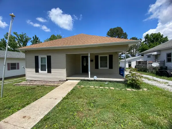 1211 E Elm Street, West Frankfort, IL 62896