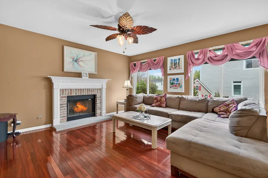 320 Starwood Pass, Lake In The Hills, IL 60156 - #2