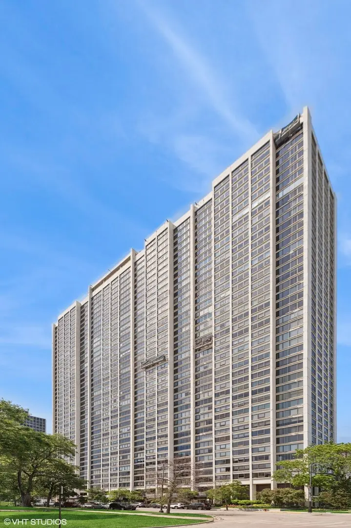 2800 N Lake Shore Drive #2808, Chicago, IL 60657 - #1