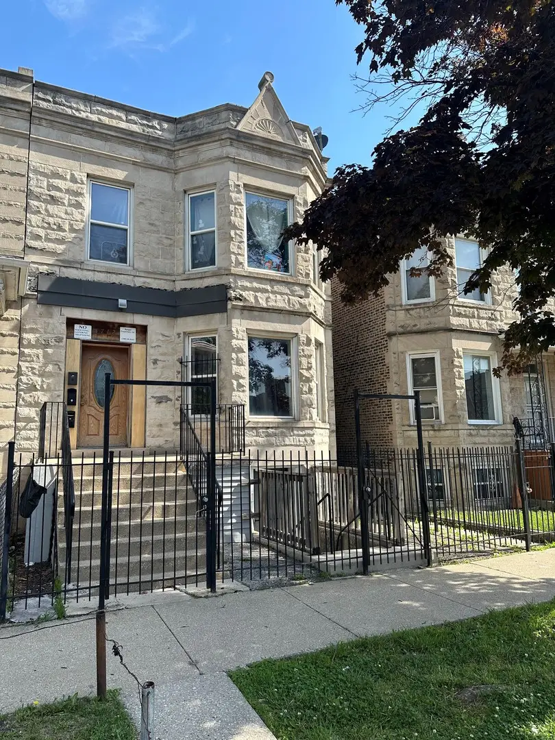 3712 W Grenshaw Street, Chicago, IL 60624 - #1
