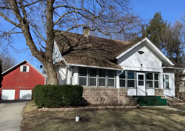 403 Rhodes Avenue, Big Rock, IL 60511