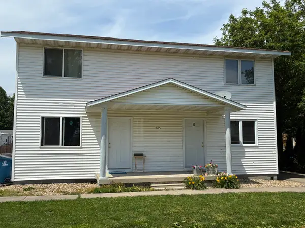 205 E Logan Street, Atlanta, IL 61723