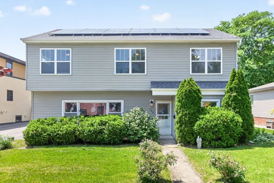402 S Ahrens Avenue, Lombard, IL 60148 - #2