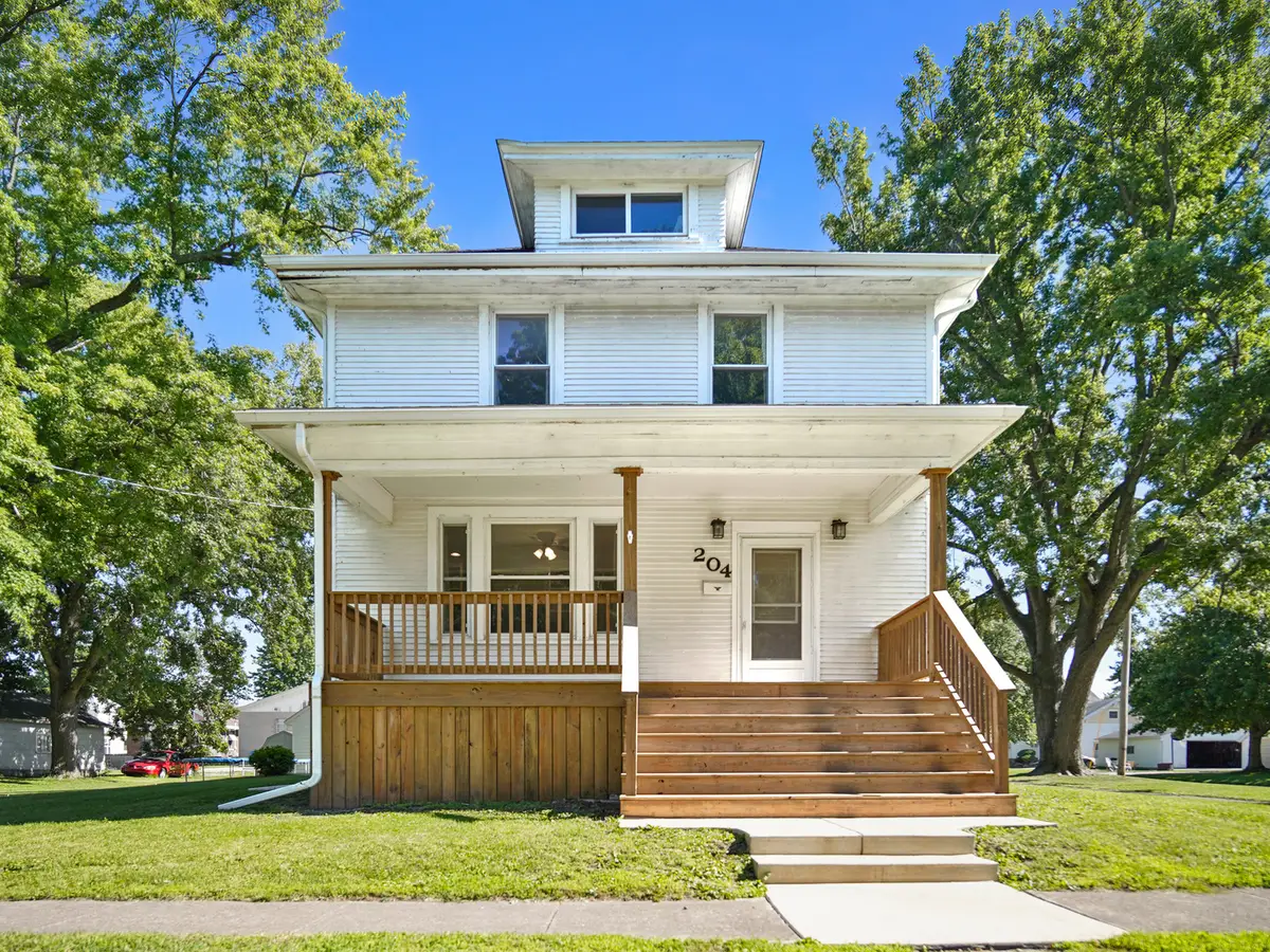 204 E Third Street, El Paso, IL 61738 - #1