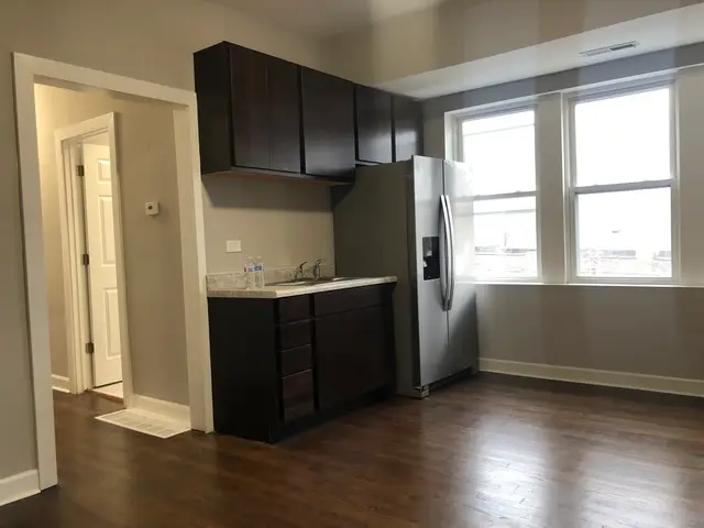 4520 W Jackson Boulevard, Chicago, IL 60624 - #3