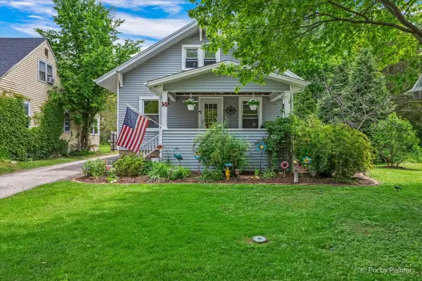 14 N Huffman Street, Naperville, IL 60540